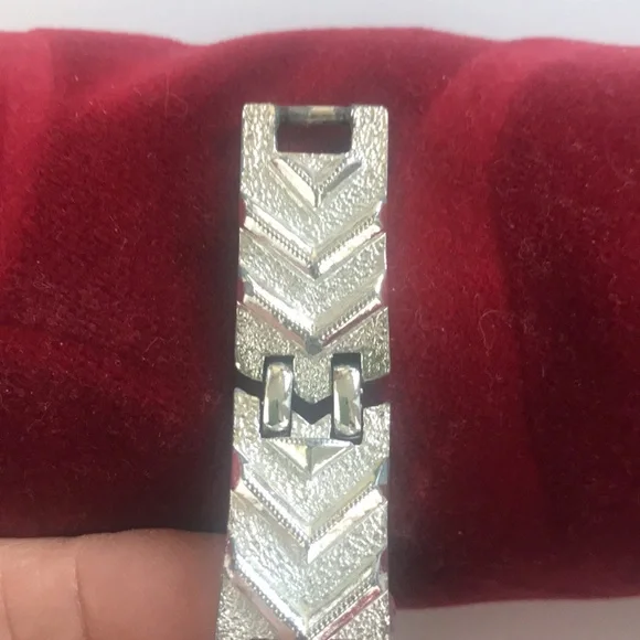 Silver tone bracelet Sarah Coventry - Picture 3 of 7